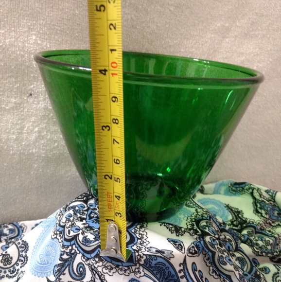 Vtg MCM Anchor Hocking Forest Green Glass Tall Batter Bowl 4" deep 5.5" dia RARE - Picture 6 of 7